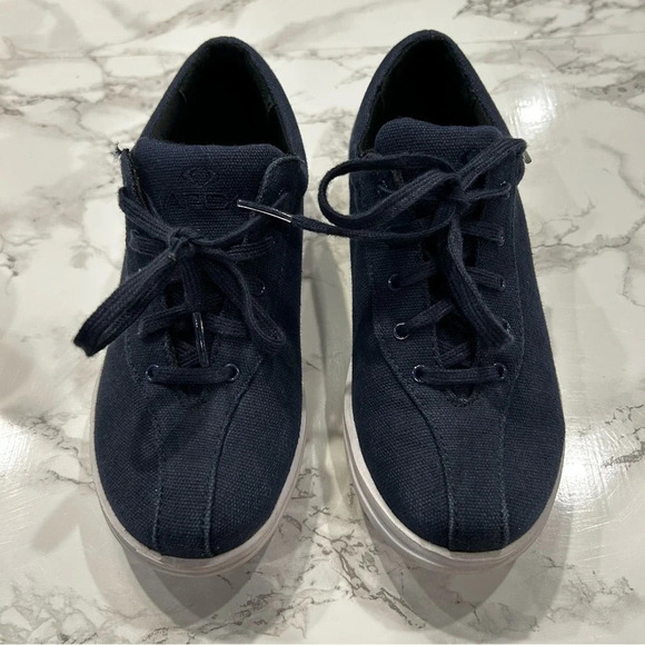 Apex Women's Ellen Canvas Sneakers Navy Blue Size 5 - Picture 4 of 9